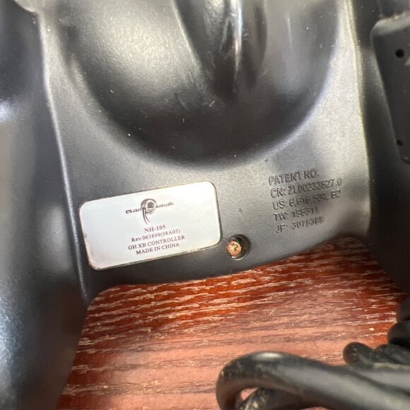 Game Elements Recoil Wired Controller For PC & Xbox Black/Green Y3 - Picture 3 of 3